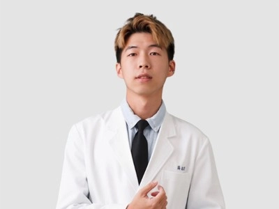 薛紹偉 醫師